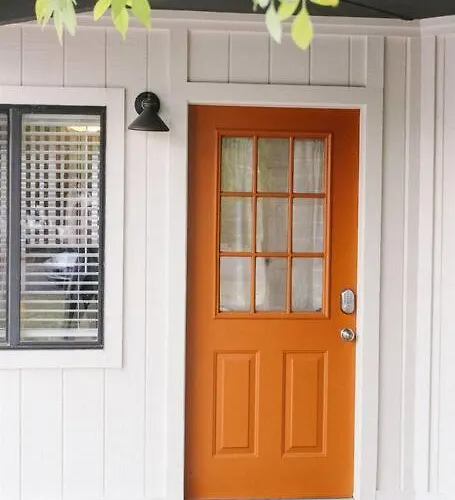 Charming Southwest Blocks To Dntwn Apartment
